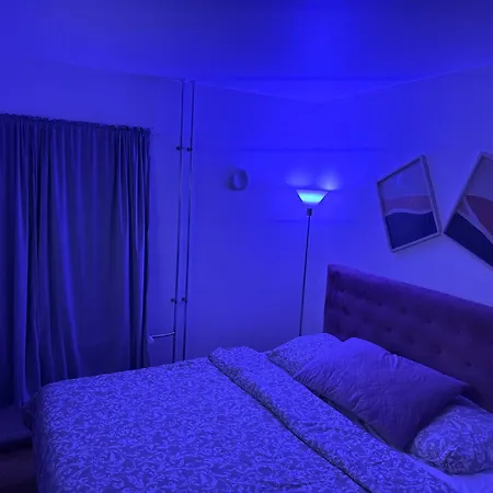 Апартаменты Cozy Bedroom In Elegant